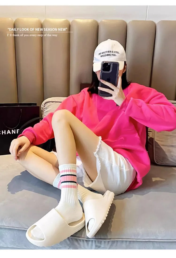 Comfortable Cotton Striped Athletic Socks For Women